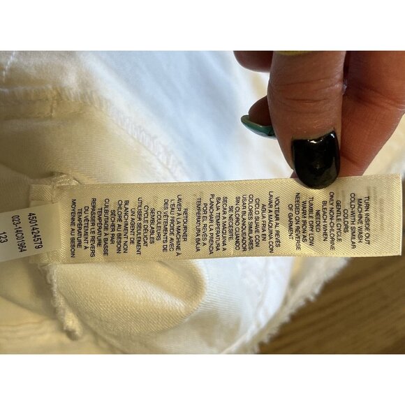 Chico's Platinum Optic White Sequin Frayed Fringe Sleeveless Denim Vest Size 2‎ - Picture 9 of 12